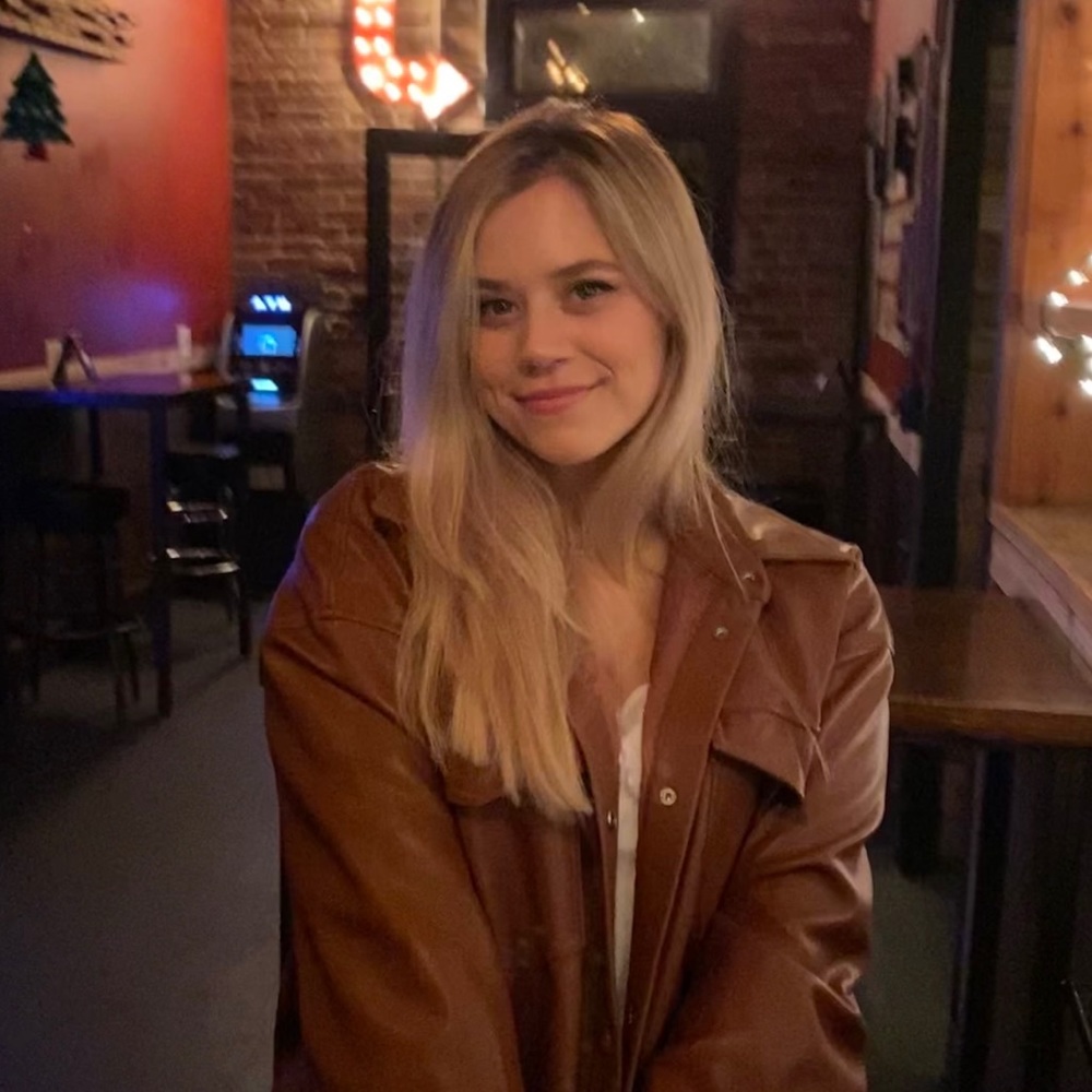 Meet your Posher, Kaitlin